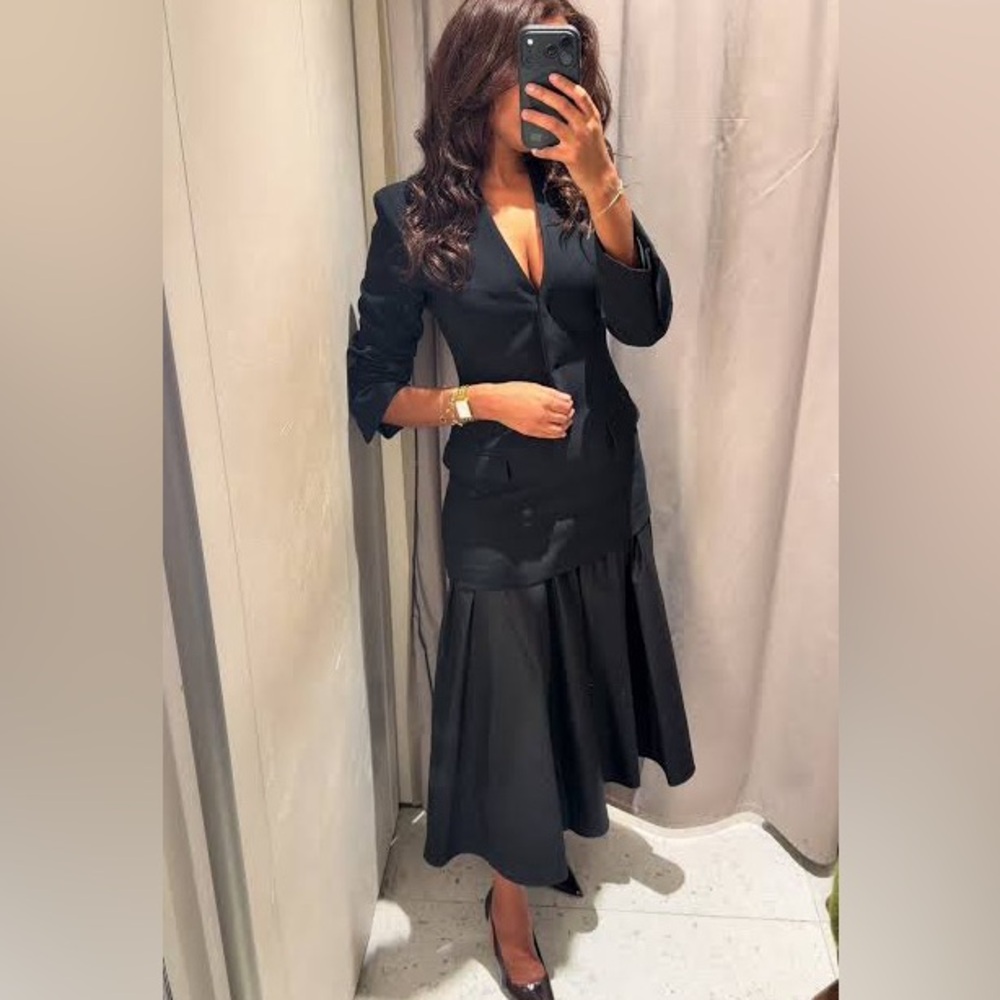 Zara Elegant Black Maxi Dress